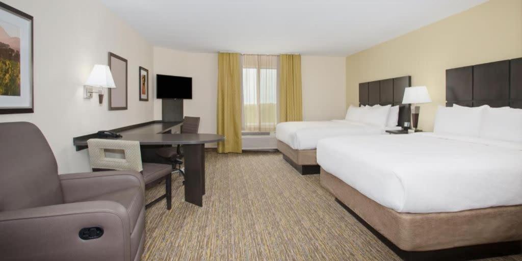 Candlewood Suites Belle Vernon By Ihg Экстерьер фото